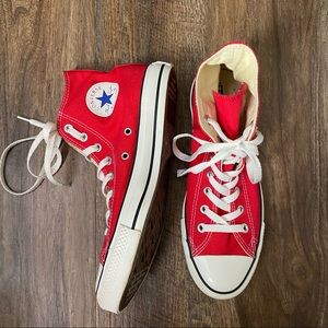 8M/10W Red Hightop Converse Chuck Taylors
